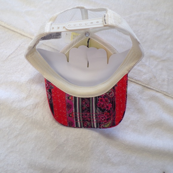 Billabong Girls' Big Shenanigans Hat NWT - Picture 5 of 6